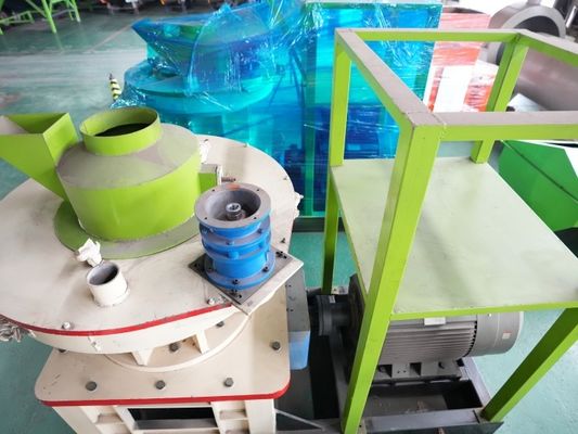 Amendoim de madeira de aço inoxidável Shell Grass Pellet Maker 0.8t/H da máquina das pelotas 4Cr13