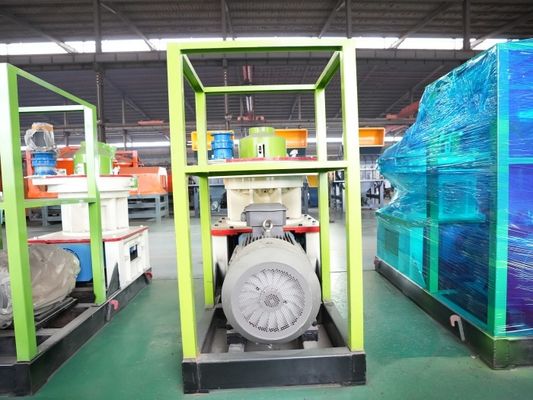 Imprensa pequena da pelota da madeira da serragem da exploração agrícola da casa para fazer a grama de Ricehusk da biomassa