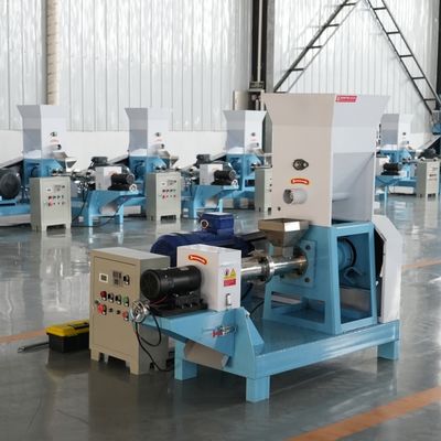 pelota pequena do alimento de peixes 500kg/H que faz a máquina 2.2kw que corta o poder