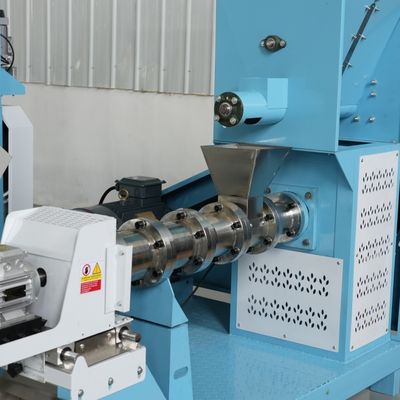 Máquina pequena de flutuação do granulador da alimentação da máquina do alimento de peixes das auto aves domésticas do controle 380V