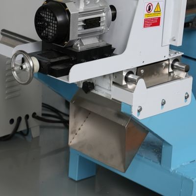 Máquina de flutuação comercial 1470x1120x840mm da pelota da alimentação dos peixes