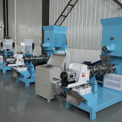 Máquina de flutuação comercial 1470x1120x840mm da pelota da alimentação dos peixes