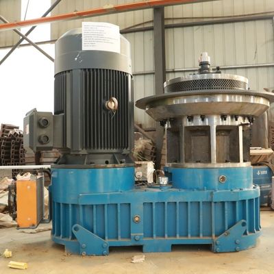 A madeira do motor diesel granula o CE 800-1000kg/H habilitado da máquina