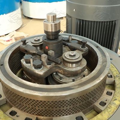 Biomassa de madeira Hay Pellet Maker Durable do moinho do granulador da anti fricção de MIKIM