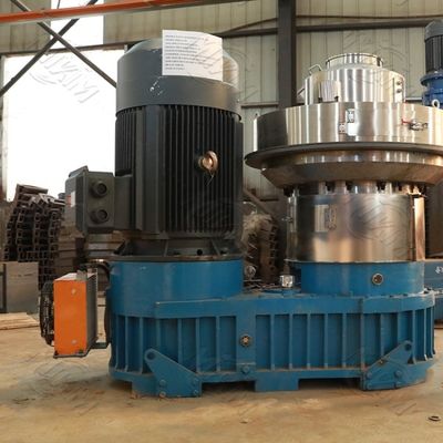 As pelotas de madeira Dustproof do ODM fazem à máquina o combustível que faz a economia de energia do motor do PTO