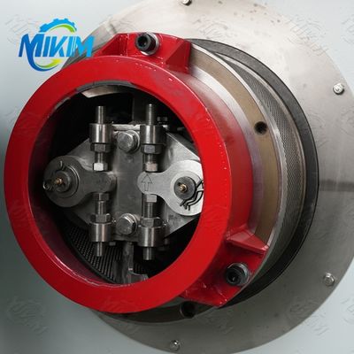 Máquina de salvamento 115x45x95CM da pelota da alimentação das aves domésticas do espaço eficiente