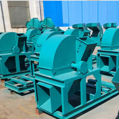 Máquina móvel 2.6*1.1*1.5m 18.5kw 75kw da serragem da madeira do triturador
