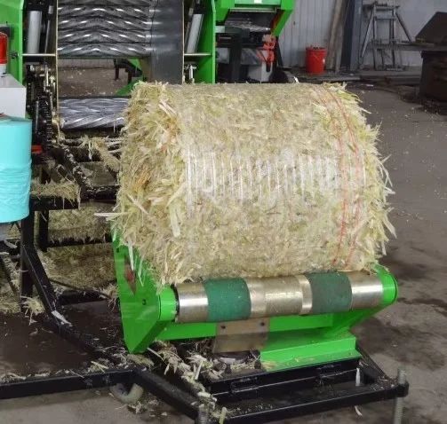 Máquina da prensa da grama da máquina de envolvimento do pacote do pacote da ensilagem da palha do trigo do feno do filme de estiramento com preço de fábrica